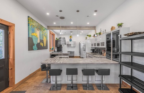 Morin Heights Ski Chalet | CHATEAUALYMA-966