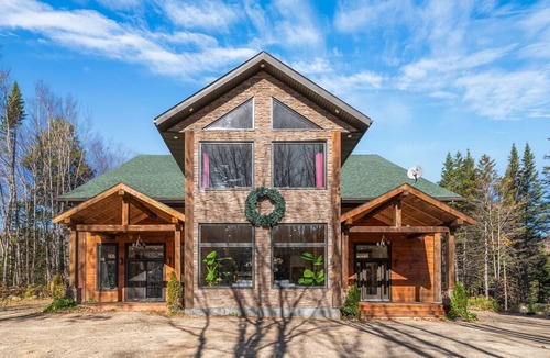 Morin Heights Ski Chalet | CHATEAUALYMA-966
