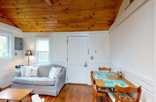 South Chatham House | Chatham Charm