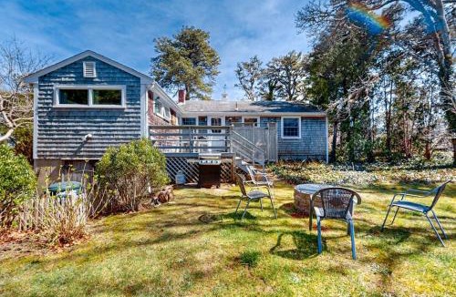 West Chatham House | Chatham Charmer