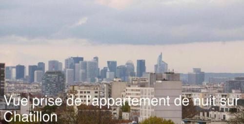 Chatillon Hotel | Chatillon Citea Capsule Chambre chez l'habitant Chatillon métro pour nuitée avec accès direct Paris centre et Espace limité en journée Paris sans nuitée accès limité 8h00-19h00 pour dépôt bagages
