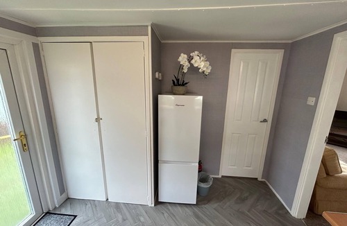 Newton Stewart Ski Chalet | Chatsworth Lodge - Creebridge