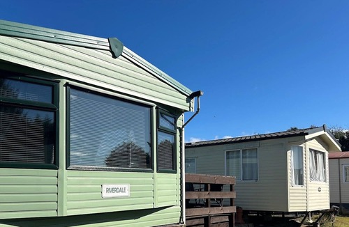 Newton Stewart Ski Chalet | Chatsworth Lodge - Creebridge