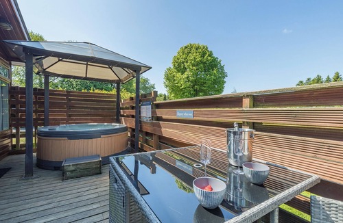 Longnor Ski Chalet | Chatsworth Superior Pet Friendly