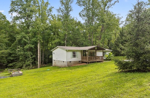 Fairmount House | Chattanooga Area Mountain Retreat: Peaceful setting in convenient location