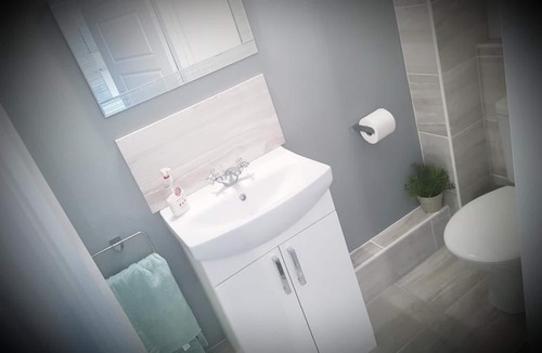 Giltbrook House | Chatterley House