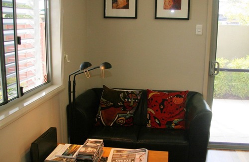 Hamilton Bed & Breakfast | Chaucer Palms Boutique Bed & Breakfast