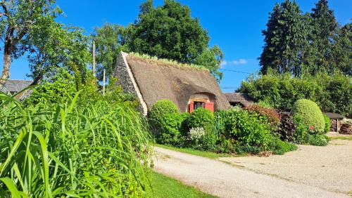 Pluvigner House | Chaumière de Kerréo, CELESTINE