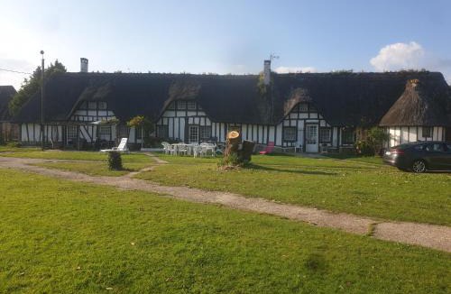 Goupil-Othon House | Chaumière du Château d'ô et sa mini ferme ,Gite 21couchages