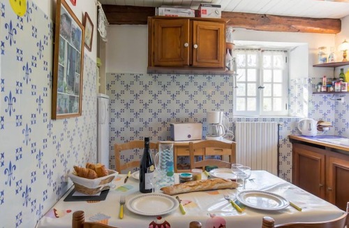 Tregunc House | Chaumiere Natelliou by Interhome