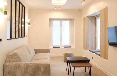 Belleville Apartment | Chaumont Paris Suite