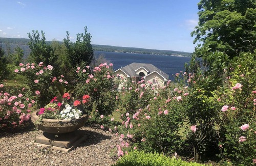 Dewittville Apartment | Chautauqua 2 BR Lakefront Apartment