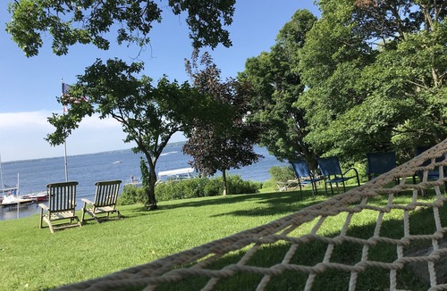 Chautauqua House | Chautauqua Lakefront Next To Institution