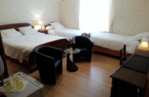 Chavot-Courcourt House | Chavot Bellevue