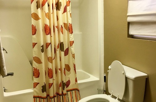 Norfork Cabin | Cheap, Clean, & Comfortable!