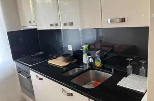 Oberrohrdorf Apartment | Cheap flat close to Baden, CH