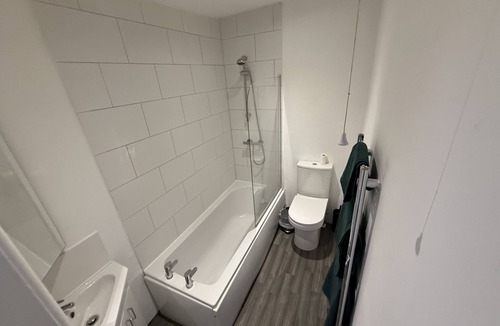 Grantham House | Cheap Grantham Town Centre Terrace House