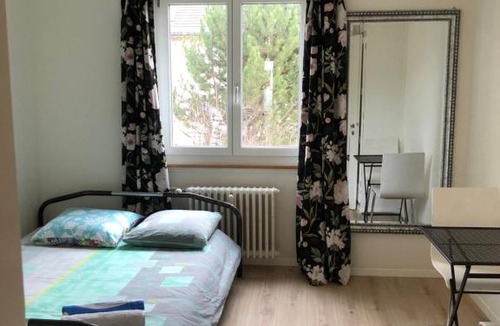 Mattenhof-Weissenbuhl House | Cheap Room and Kitchen