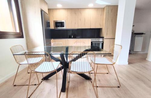 Benasque Apartment | CHECK-IN CASAS Mala de Anciles
