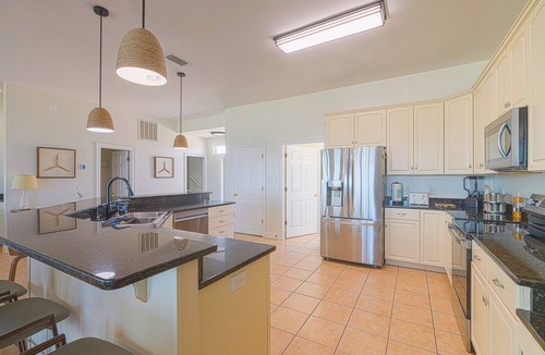 Morgantown House | Check out our Winter Rates! !