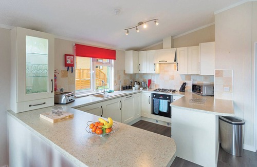 Cheddar Ski Chalet | Cheddar Lodge Premier WF