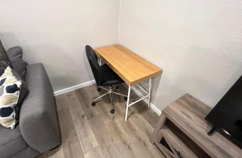 Spring Branch Central House | Cheerful 2 bedroom home 20 minutes from downtown