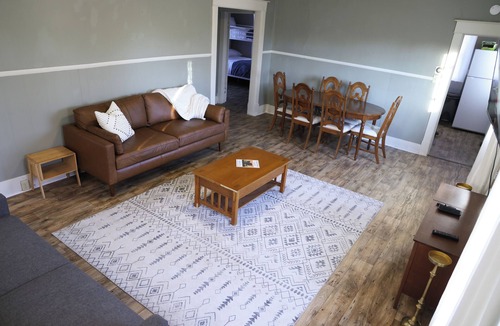 Trenton House | Cheerful 2 Bedroom Home In Trenton City