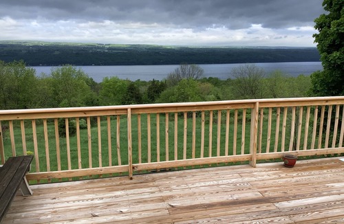 Burdett Apartment | Cheerful 2 Bedroom lake view flat on the Seneca wine trail