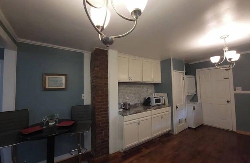 Ripley House | Cheerful 2bedroom bungalow w/parking on premises!