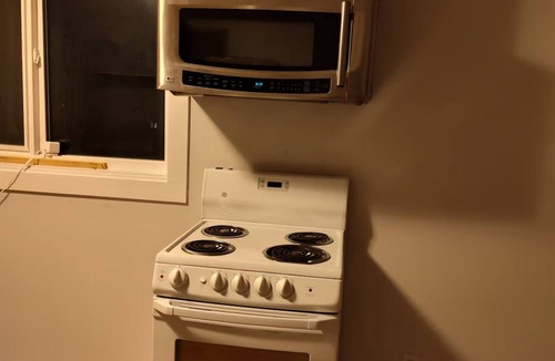 Saskatoon Downtown House | Cheerful 2beds home(15% off over 30D)