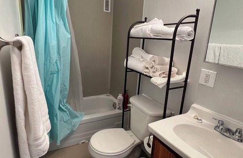 Saskatoon Downtown House | Cheerful 2beds home(15% off over 30D)