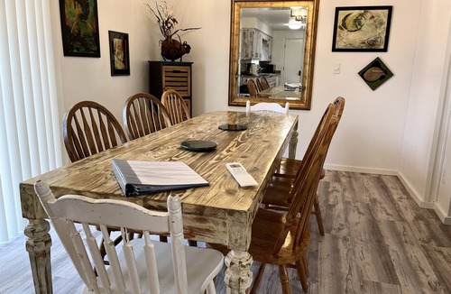 Creswell House | Cheerful 3 Bd Close to Eugene