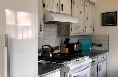 Creswell House | Cheerful 3 Bd Close to Eugene