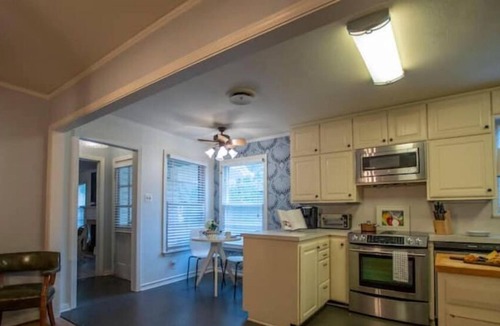 Wichita Falls House | Cheerful 3-bedroom, 2 bath residence.
