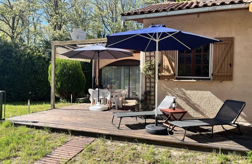 Reaup-Lisse House | Cheerful 3 bedroom Villa with Pool (Pet Friendly!)