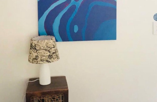 Ashmore House | Cheerful 3 Bedroom Home in Ashmore