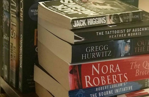 Ashmore House | Cheerful 3 Bedroom Home in Ashmore