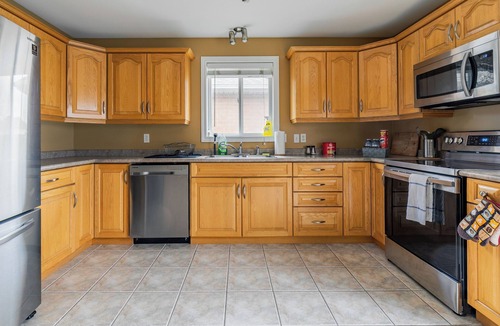 Windsor House | Cheerful 3 bedroom house in Downtown Windsor