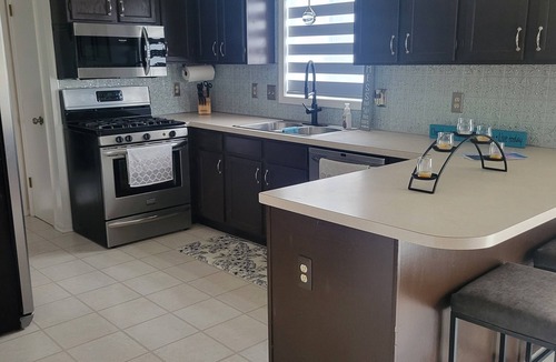 Kentwood House | Cheerful 3 bedroom residential home