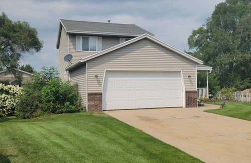 Kentwood House | Cheerful 3 bedroom residential home