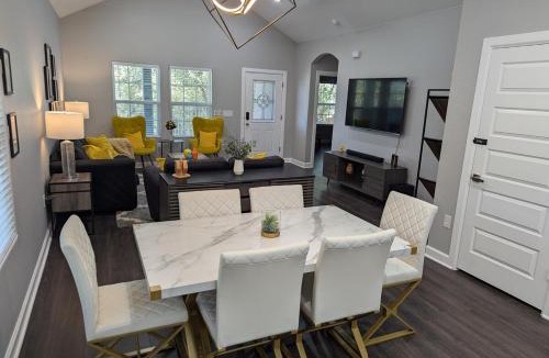 Canyon Lake House | Cheerful 3BR 2BA House Minutes from Canyon Lake