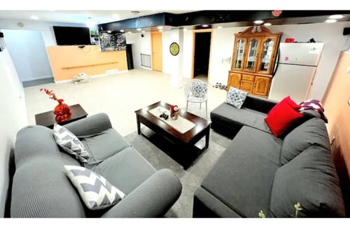 Sault Ste. Marie House | Cheerful 4-bedroom house with lots of Amenities