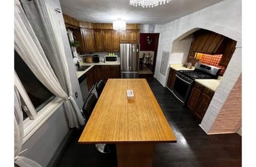 Sault Ste. Marie House | Cheerful 4-bedroom house with lots of Amenities