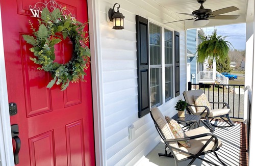 Mechanicsville House | Cheerful 4 bedroom w/game room, gym and free parking