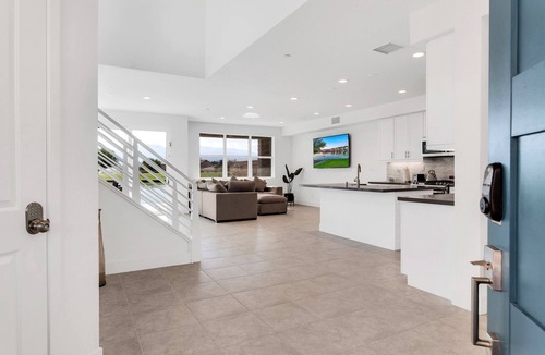 Terra Lago House | Cheerful 4-bedroom vacation home with POOL