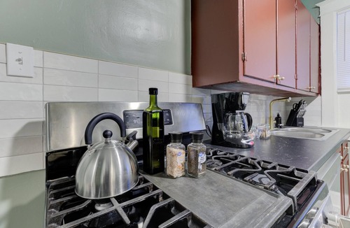 Midtown Apartment | Cheerful and Chic Upper Unit Close to Everything!