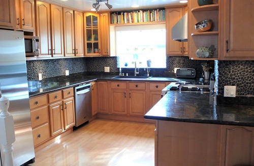South Berkeley House | Cheerful, Central 3BR Close to Everything
