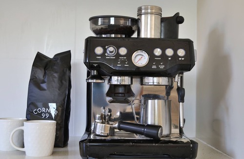 Cessnock House | Cheerful Cottage Perfect for groups - Pool Table, Fire pit, Wifi & AC