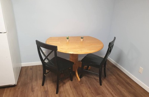 Grand Island House | Cheerful Furnished 1 Bedroom House with W/D