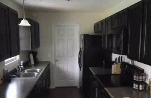 McCutcheon Field House | Cheerful, peaceful home with modern amenities